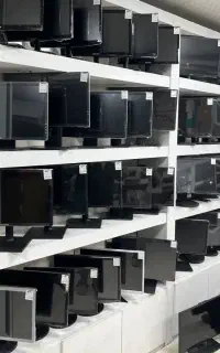 مانیتور استوک اورجینال در برند و سایز های مختلف