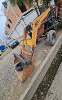 بیل جلو تراکتور