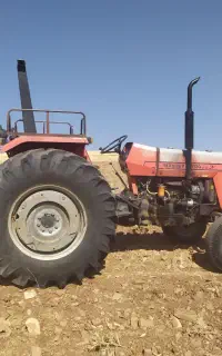 تراکتور ۲۸۵مدل ۸۰ بی عیب