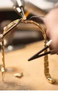 سازنده طلا