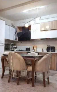 لوستر مدرن رنگ گلد سه حباب شیشه ای