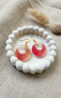 گوشواره دست ساز رزین