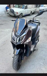 اس وای ام j200
