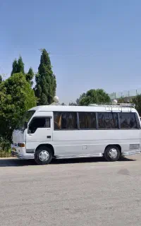 اجاره کرایه ساعتی دربستی،مینی بوس ون هیوندا 19نفره