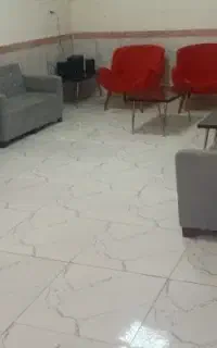 مبل و میز مناسب کافه و دفتر و مطب