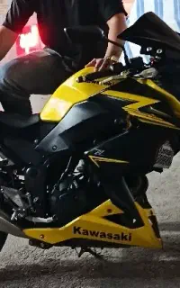 کاوازاکی z300.z250