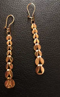 گوشواره آویز نمادار