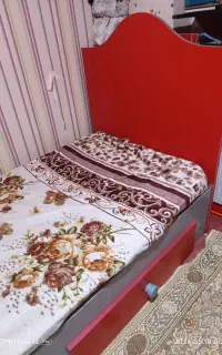 تخت تک نفره نوجوان