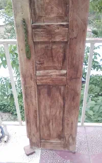 لنگه درب قدیمی حداقل ۱۵۰ سال
