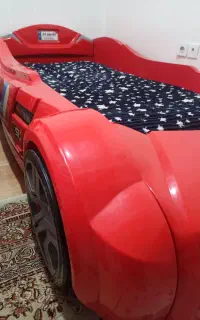 تخت خواب ماشینی نوجوان