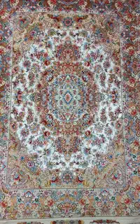 فرش سه متری خطیبی کف ابریشم