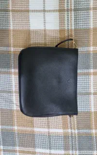 کیف نوین چرم کاملا سالم