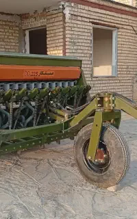 عمیقکار کشت گستر