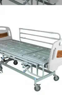 تخت بیمارستانی