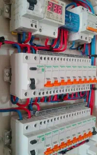 برقکاری ، لوله کشی ، خدمات منزل