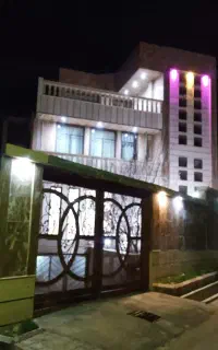 ویلای ساحلی زاینده‌رود