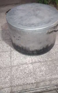 دیگ مجلسی بزرگ