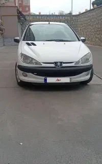پژو 206SD v8