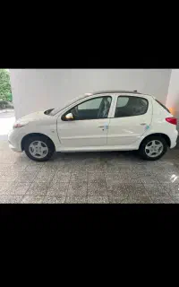 پژو 207 پانا ارتقا یافته خشک صفر