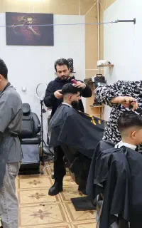آرایشگر ماهر یا هنرجو