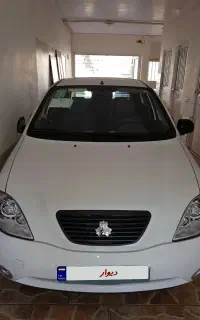 تیبا صندوقدار