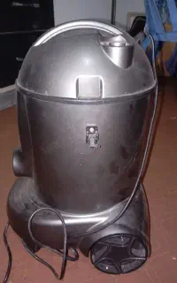 دوتا جاروبرقی    صندلی    شعله  گاز
