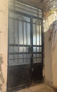 درب خانه آهنی
