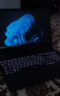 لپتاپ HP Victuse
