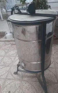 دستگاه استراکتور