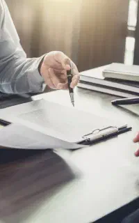 تنظیم انواع قرارداد توسط وکیل