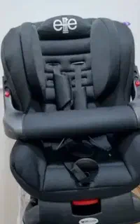 صندلی ماشین کودک