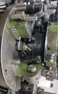 دستگاه میکانیکی جوراب بافی