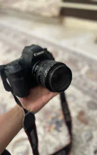 دوربین 6D