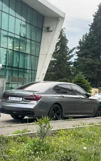 bmw740