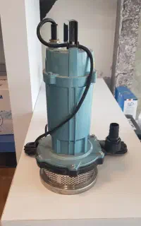 کف کش ۳۲ متری هاچاسو