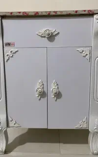 میز اتو کمدی سالم