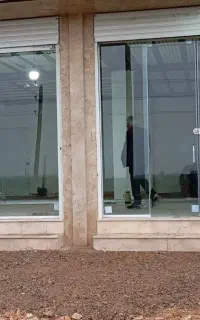 تعمیرات تخصصی انواع شیشه های سکوریت