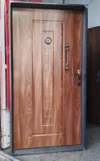 درب چوبی و pvcوupvc