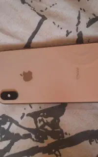 آیفون xs