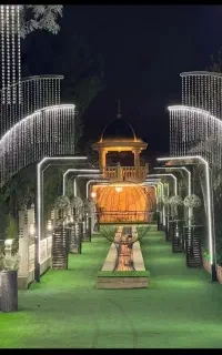 تشریفات عروسی لوکس تاج (غیر آسان)