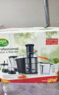 آبمیوه گیری چند کاره