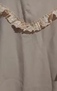 شومیز دخترانه در حد نو مناسب هشت تا یازده سال