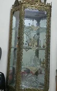 ویترین برنزی اصل