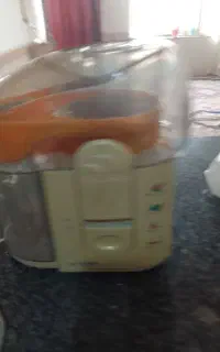 اب میوه گیری کم کار