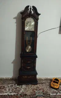 ساعت ایستاده