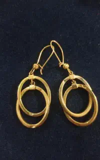 گوشواره و النگو