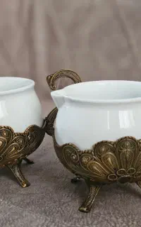 سس‌خوری پایه‌دار نو با جعبه