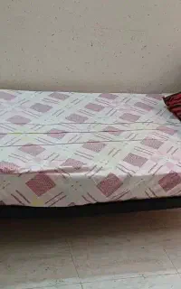 تخت خواب فلزی به همراه خوش خواب