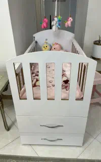 تخت کودک کاملا سالم سالم درحد نو
