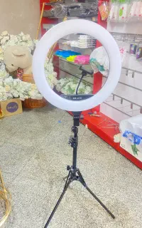 رینگ لایت sr -416 در حد نو